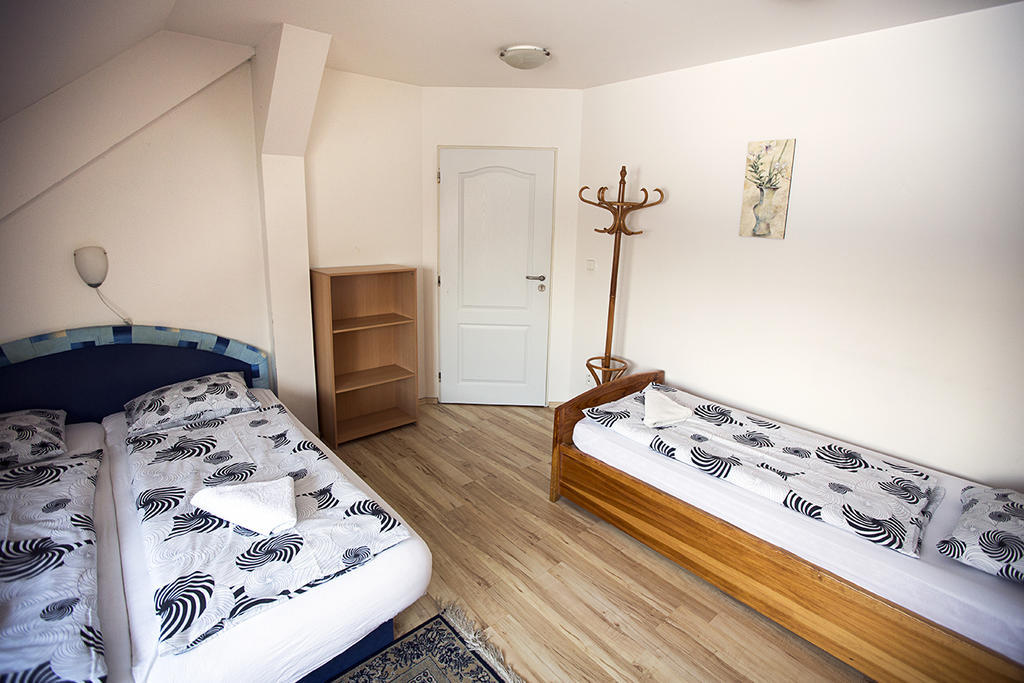 Penzion Na Cymbálku Horni Tranovice Quarto foto