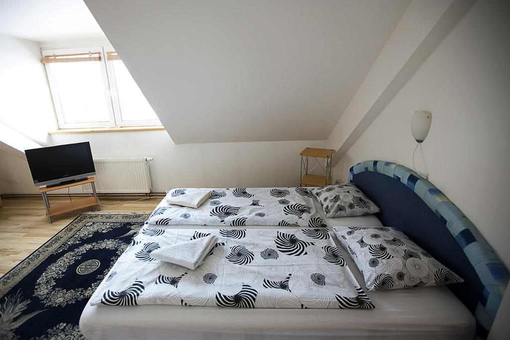 Penzion Na Cymbálku Horni Tranovice Quarto foto
